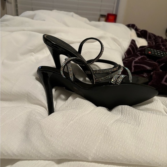 Black Rhinestone Heel - Picture 2 of 3